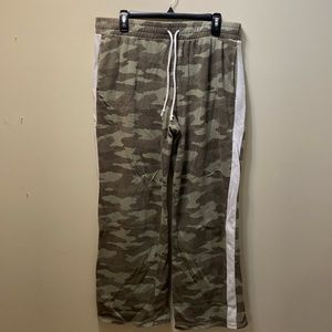 SO The Lounge Life sweatpants